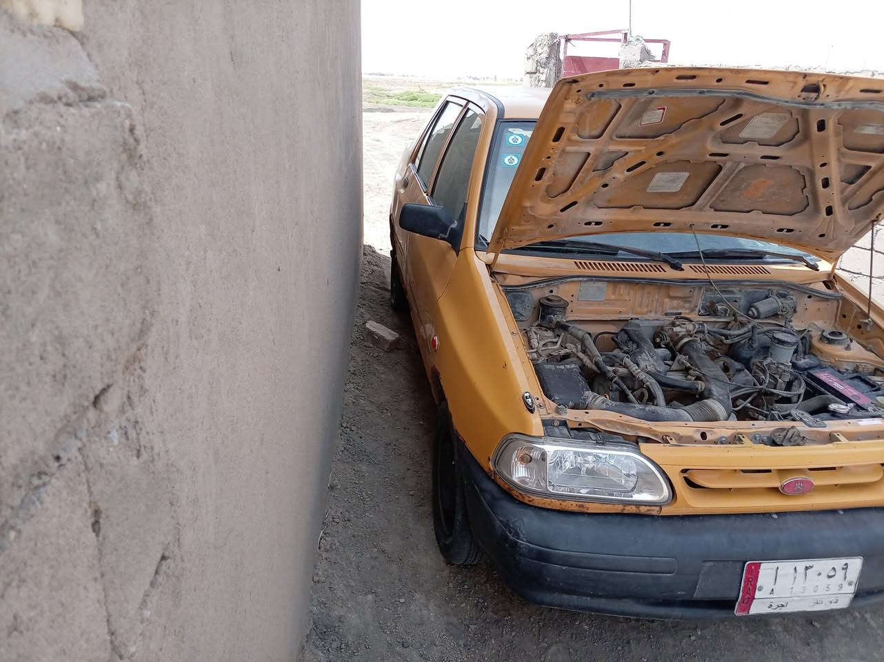 السلام عليكم سايبه ٢٠١٥ للبيع جاهزه وبسمي سنويه 29 هيه  وغرامات مصفره مكان سماوه وبسمي 0***********
