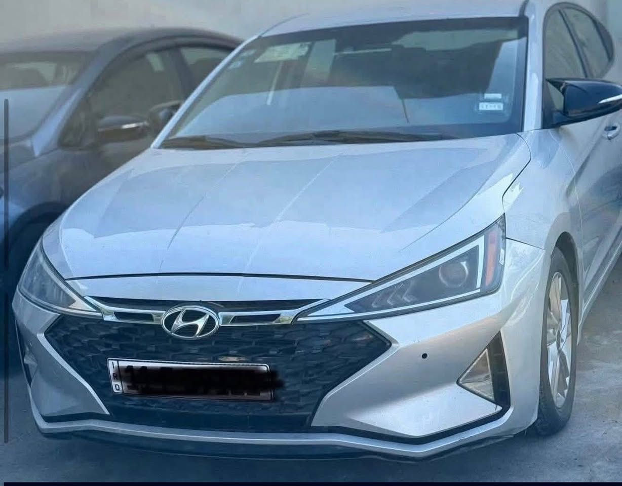 تحيه  طيبه  الى  كافه  زبائننا  الكرام.
‎                   تعلن  شركه  لمسه النجاح                       
‎                 عن بيع السيارات بالتقسط 
              زيرووو                    ومستخدم ‎            
             والى سكنه بغداد حصرا ولجميع 
            
‎              🚀والتسليم فوري وبنفس الوقت🚀

‎🔹علما ان جميع السيارات بأسم صاحبها الشرعي🔹
‎                         🔹علي خليفه🔹
                             ومدير شركه 
.                         
السيارات الخصوصي

كورلا 2025, جي ار  ابيض

كورلا 2025 الشكل الخليجي ابيض

كورلا 2025 ماشيه 1200 ابيض 

فورتي 2024 ازرق  

النترا 2017فول عدى الفتحه

النترا 2017 فول 

النترا 2019 رصاصي فاتح

النترا 2019فول مواصفات 

النترا 2020فول الفول رصاصي 

النترا 2023 ابيض خليجي 

سيراتو 2021 ابيض خليجي 

اكسنت 2024 فول مواصفات  ابيض 
التكسي  المتوفر

النترا 2013فول مواصفات 

النترا 2014 فول مواصفات

ملاحضه /التسليم يكون بعد الفحص بالسونار 

‎📍العنوان 
‎📍السيديه شارع النخل 

‎🔴لمزيد من المعلومات الاتصال على الارقام التاليه

***********                             ***********                    
  عمار الجبوري                                     استاذ منتظر.
