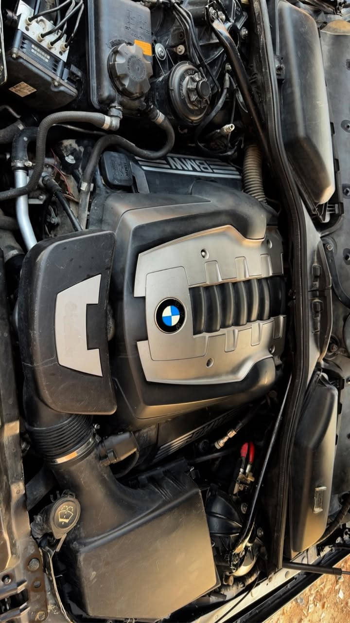 550  🚀🚀
السعر ١٤٠ 
للبيع فقط
***********
