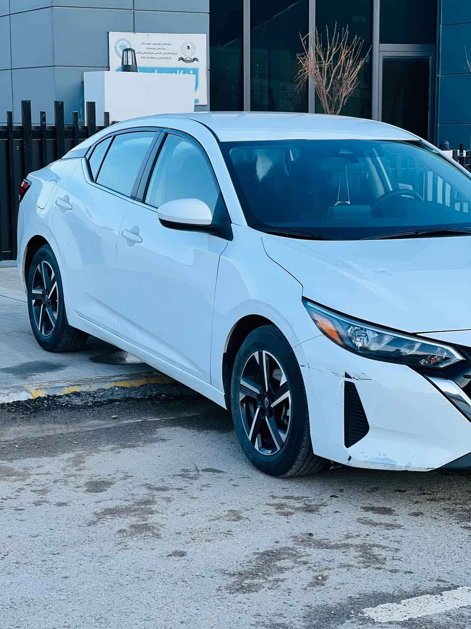 نيسان سەنترا ٢٠٢٤
مواسه فات SV
شاشه كهوره و كاميّره
كاريلهى و ئاندرويد ئوتو
به سمه
رادارى پيش و دوا
رادارى لاكان
توتو ستوّب بيّشهوه و دواوه
دنيايهك مواسه فاتى تر
٣ پارچەی پێوەیە ٢ یان کلێرە  كيّر ومه كينه وكاره باياتى به شهرت ٢٧ مایل  رويشتووه
هيج كيشهيه كى تيدا نييه و ديناريك مه سرهفى تيا نييه
٤ تایەی نوێیە
***********
١٣٦ رانية, السليمانية
