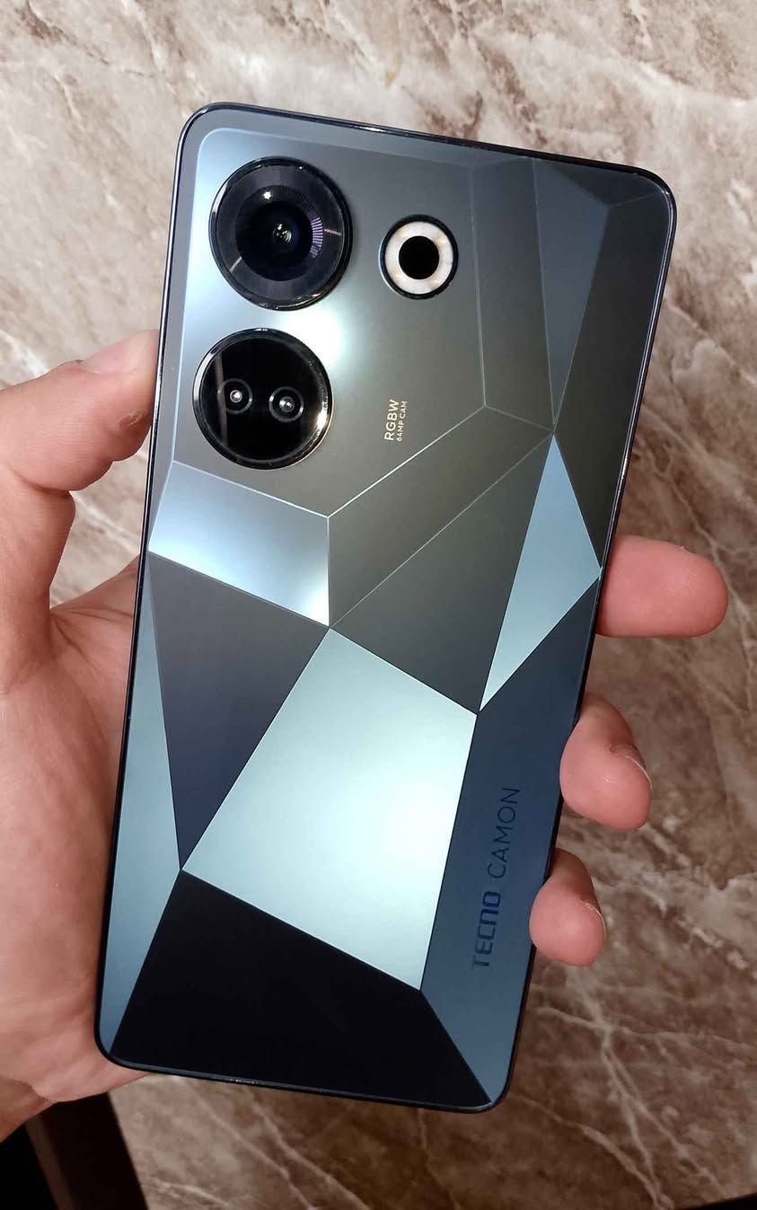 ‎تكنو 20 برو 🛑 ذاكرة 256 رام 16 شاشة امولد وصوت ستيريو ببجي 60 فريم مع سماعة بلوتوث فلاش گفر وملحقات‎ موصل, نينوى


**إذا كنت صاحب هذا الإعلان وتريد حذفه لأي سبب، رجاءا أرسل رسالة إلى الدعم الفني**