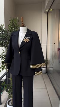 ملابس • للبيع