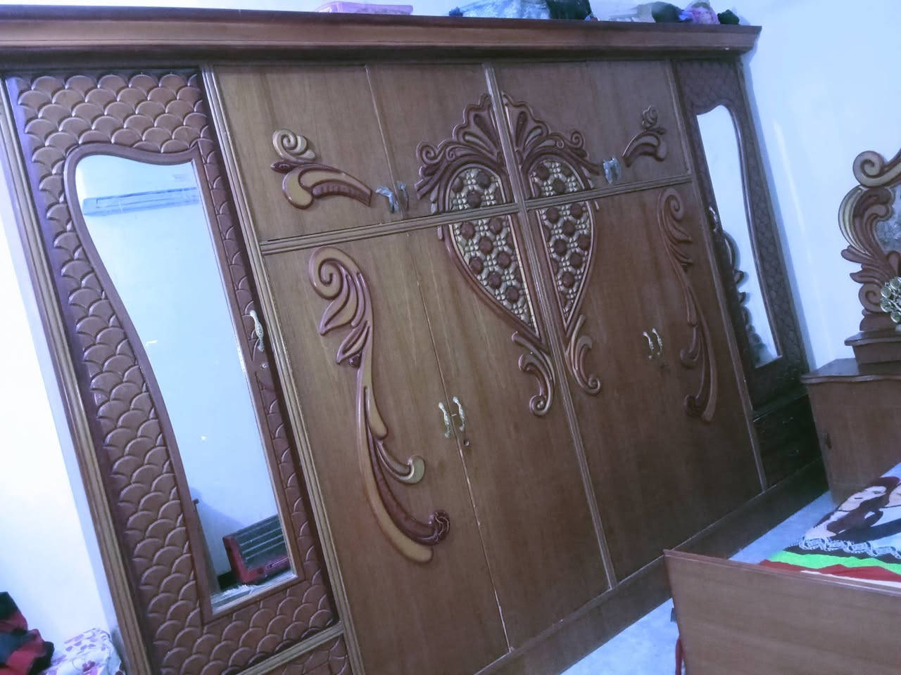 بسم الله الرحمن الرحيم
غرفه البيع الموقع بغداد حي نصر 
رقم ***********
ولسعر ب الخاص
