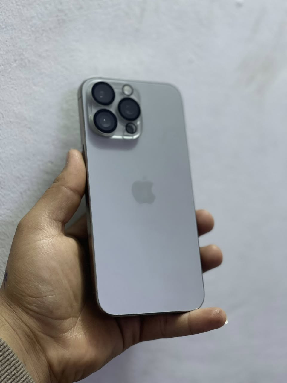 السلام عليكم

ايفون 15 برو ماكس 

ماستر نموذج M 

ذاكرة / 256

بطاريه / 89

الجهاز / بي نقط بل شاشه مماثر 

المكان / بغداد البياع

0775070341

السعر / 680


**إذا كنت صاحب هذا الإعلان وتريد حذفه لأي سبب، رجاءا أرسل رسالة إلى الدعم الفني**