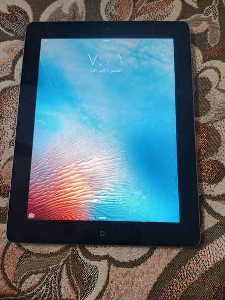 ايباد ايفون ايباد ايفون نظافه 100% مكاننا الموصل الايمن الضيف ما ابي كل شيء السعر 80 بي مجال ***********
