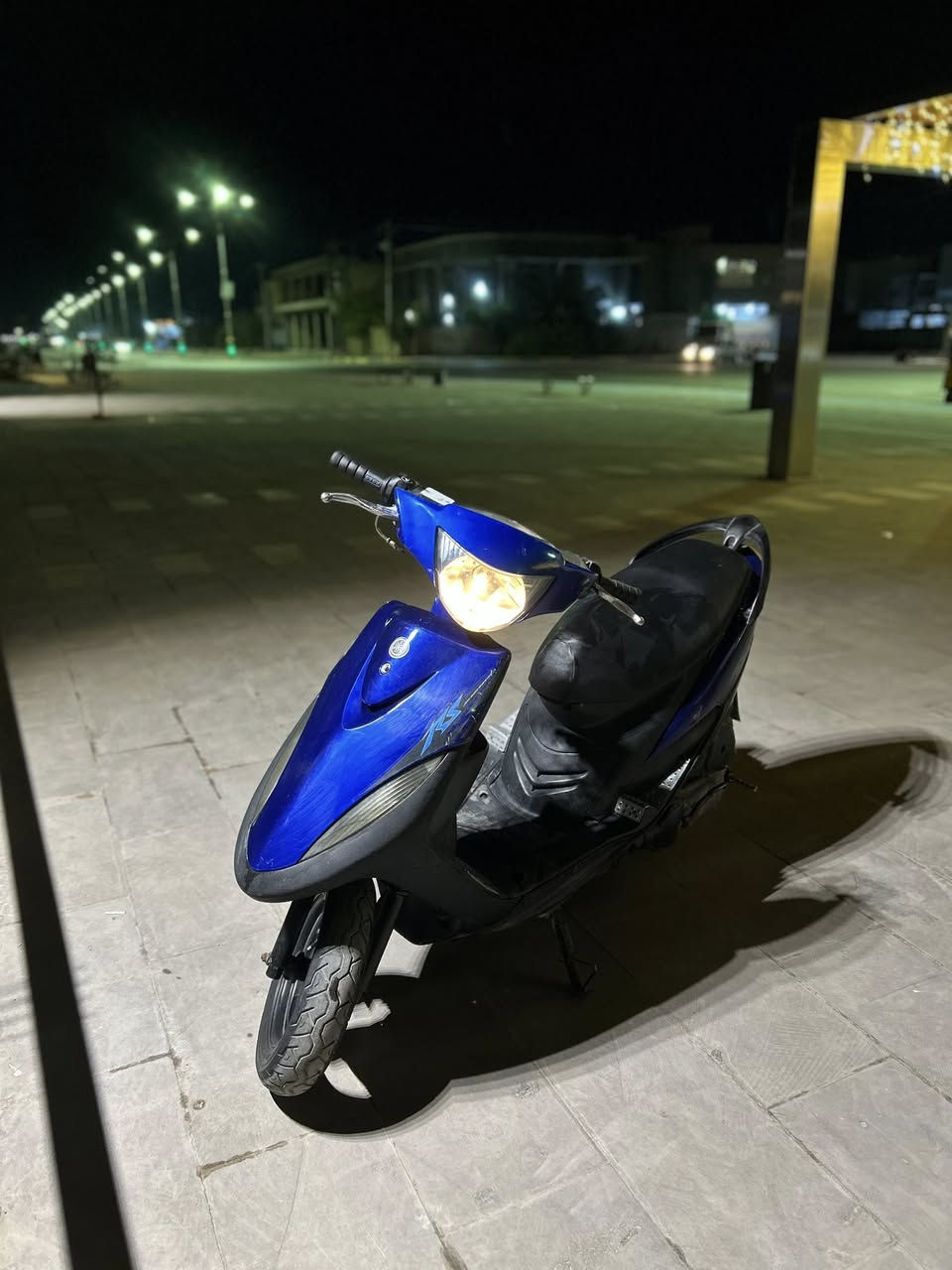 للبيع ماكس عدلة صالنصه fmرياضي  كهربائيات جديده دراجه نضيفه  مكاني واسط قضاء الحي سعرها  550وبيها مجال لتواصل على رقم 
***********
