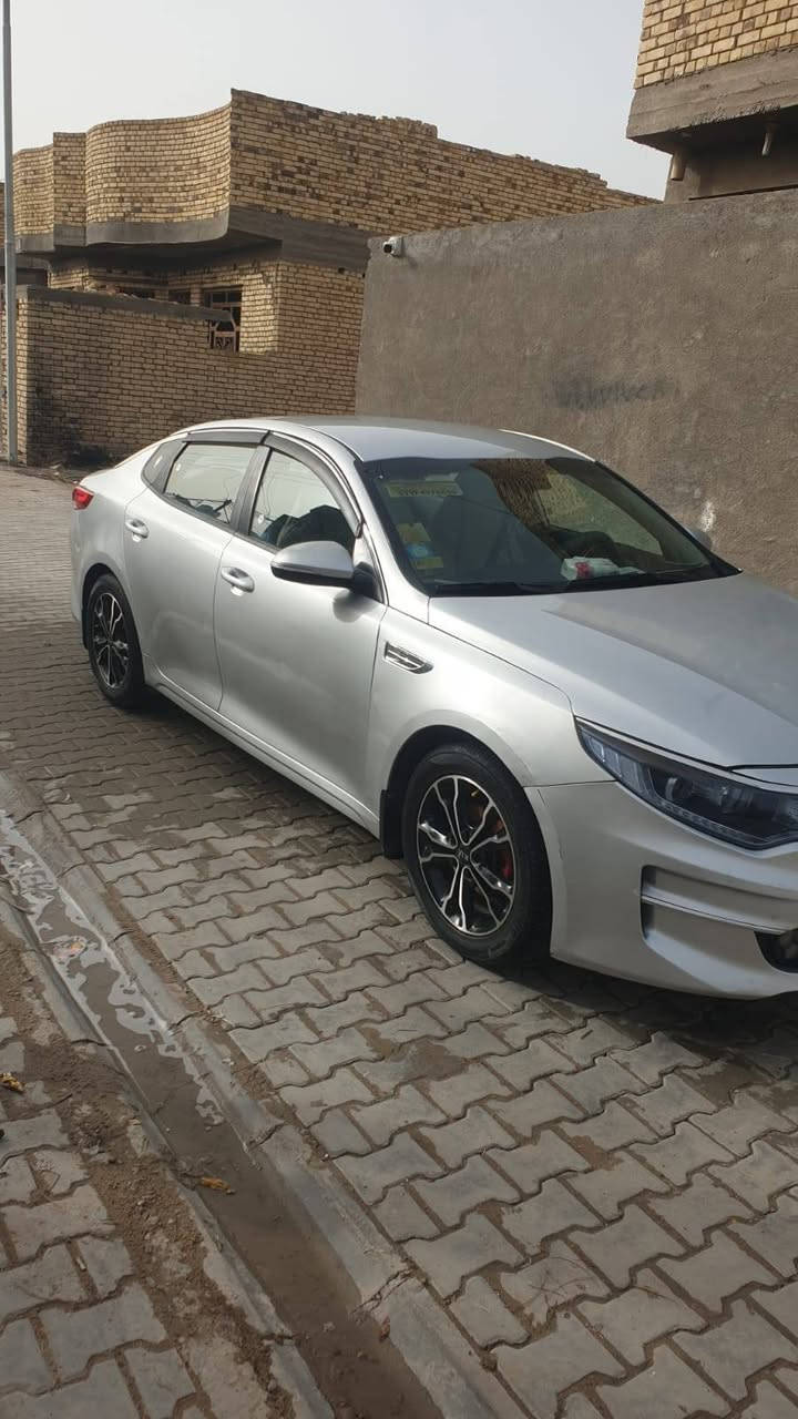 السلام عليكم 
اوبتيما مديل 16 خليجي 
مكينه 2400 كير حداديه تبريد تخم تاير جاهزه سياره 
بيه جاملغ وبنيد 
رقم مثنى بسمي مداور ثاني يوم 
السعر 138 وبيه مجال 
مكان السياره السماوه مكتب الحچيمي شارع السكك الرئيسي 
***********
