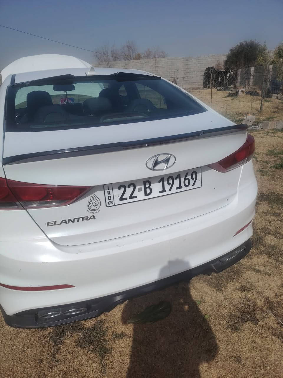 سلام عليكم
النترا أمريكي فول مواصفات موديل 2018 بصمه الضرر فقط جاملغ الأيمن بدون داوخل العنوان ابو غريب  السعر اتصل الشراي بيه خير ويدلل  ***********
