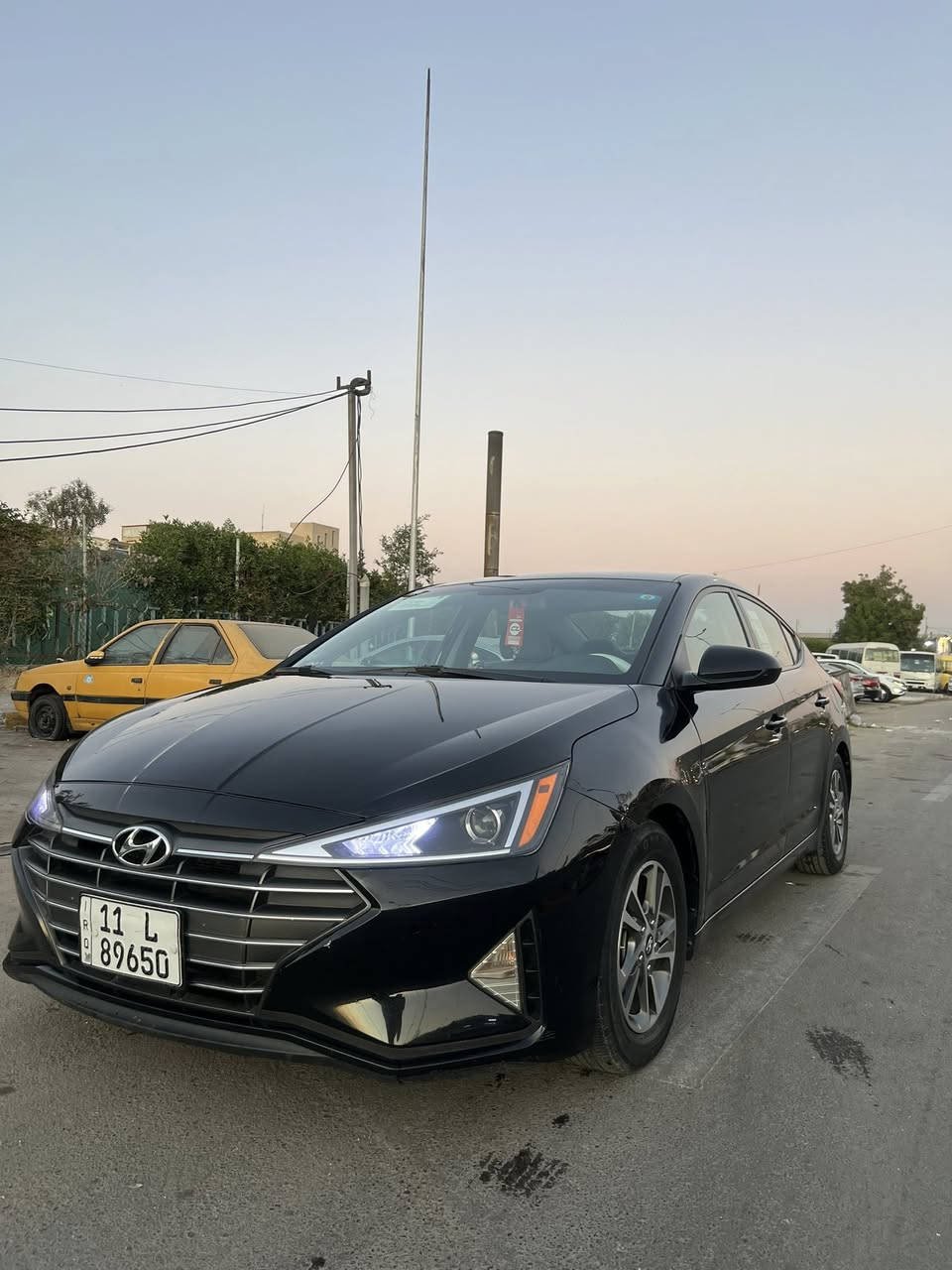 سلام عليكم النتره (٢٠٢٠)
رقم بغداد بسمي تحويل ثاني 

محرك ٢٠٠٠ دوش تنفس طبيعي 

كرير atm مرغوب 

مواصفات عادية 

تدفئة كشنات 

السيارة جاهزة من كلشي صدر جديد تايرات جديدة 

حادث بنيد فقط بارد بلجاملغ صورة السونار بلمنشور عداد المسافة ١١٩kmمكاني بغداد شعب حي سومر 

السعر (١٣٣) 

***********
