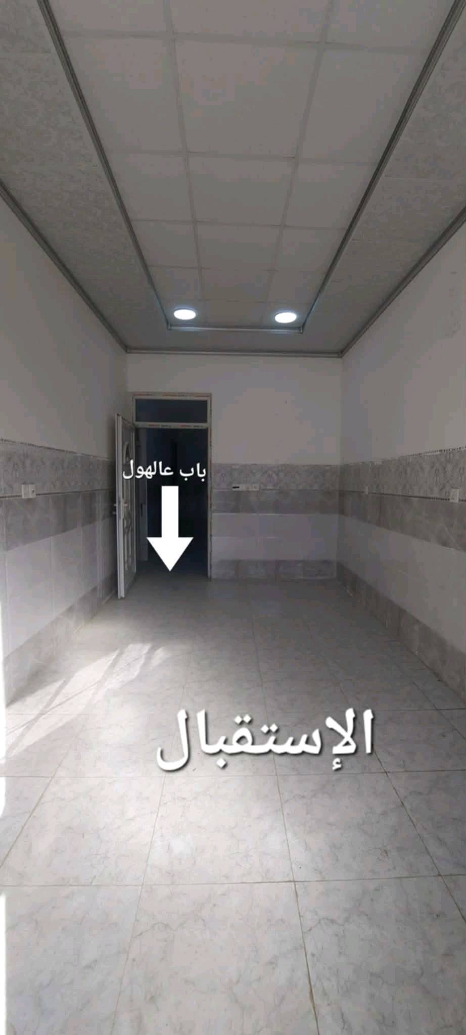 للايجـــــــــــار: 
دار سكني في حي الانتصار شارع 60
خلف جامع الغرباء
طابق ونص 
غرفتين نوم واستقبال ومطبخ وهول وصحيات
مكتب المهندسين للعقـــــــــار 
برهان 
***********
***********