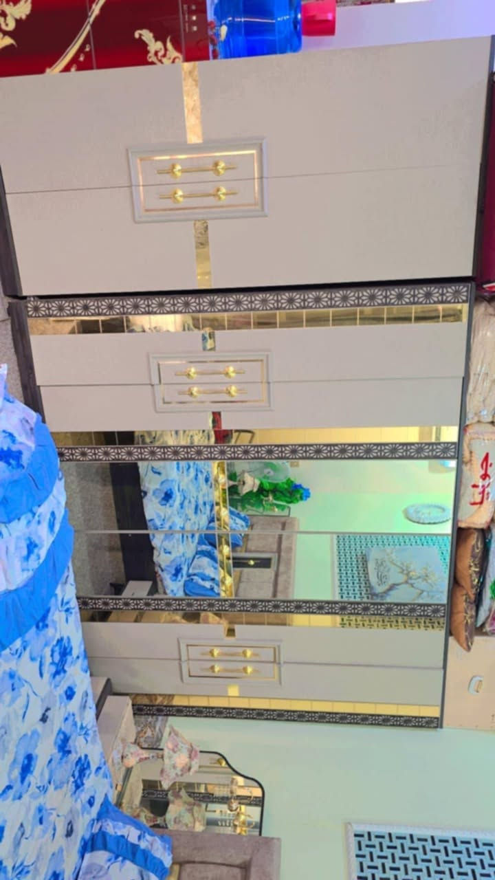 غرفه تركي للبيع سعرها ٩٠٠ بيها مجال يسيط العنوان البصره قضاء المدينه منطقه الهوير


**إذا كنت صاحب هذا الإعلان وتريد حذفه لأي سبب، رجاءا أرسل رسالة إلى الدعم الفني**