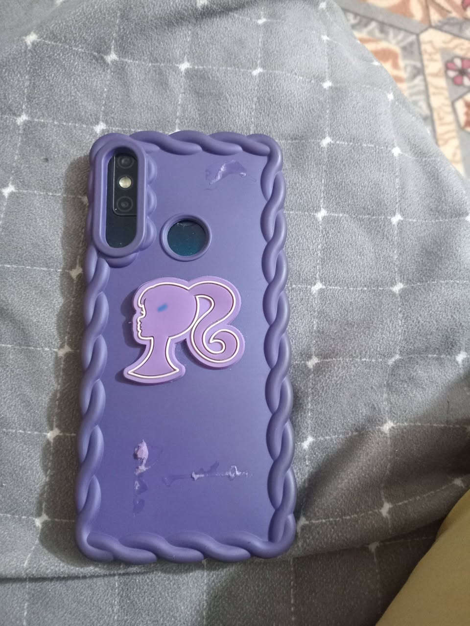 موبايل تكنو سماعه مال مخابره ماتشتغل بي فطور مامأثره عليه سعره ٣٥ مكاني الديوانيه شارع الوكفه ***********
