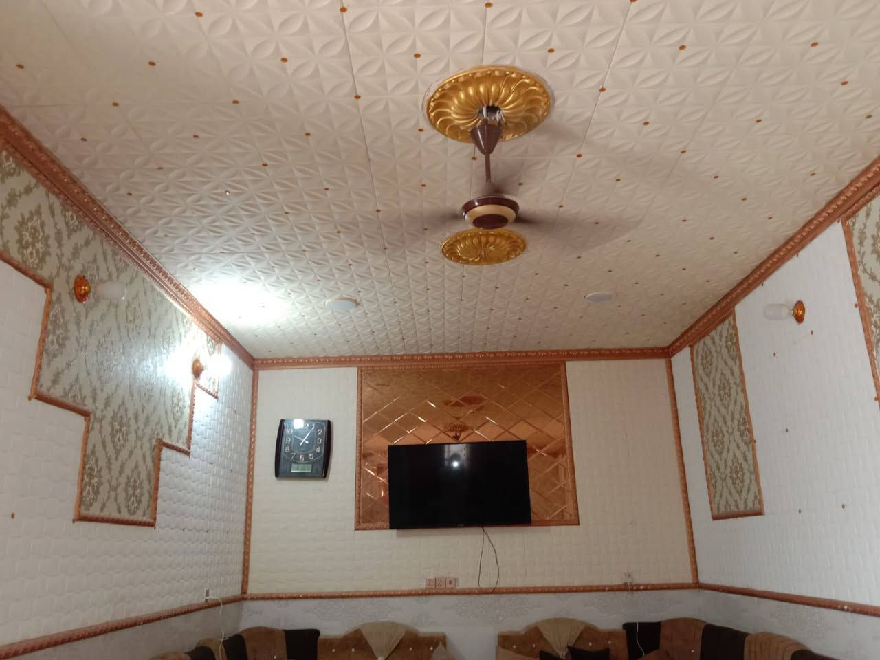 دار للبيع مساحة 365متر شارع بيت شلاكة فرع العوادل طابوا زراعي سند 25 
التفاصيل
اسقبال 84 مطبخ 64 غرف نوم عدد 2 
24*5
صحيات عدد3
2خارجي 1داخلي
بناء 2023
كامل بدون اي نقص
فول خدمات ماء مجاري كهرباء خط تلفون
للاستفسار مراجعة مكتب سما بلدروز للعقار مدخل شارع العلوة
***********
