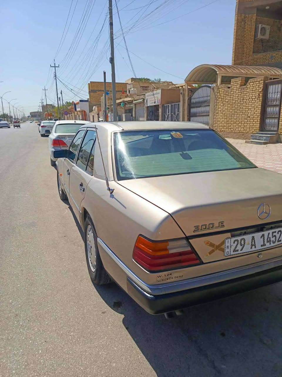 مارسدس  موديل ٩٣
مكينه ٢ ونص 
تخم تاير جديد 
كهربائيات شغاله 
سياره جاهزه خير من الله 

بسمي مداور ثاني يوم 
مكان سياره ناصرية مركز 
مكلف مكلف بالنشر رقم راعيها 👇

‏‪***********‬‏
‏‪***********‬‏

