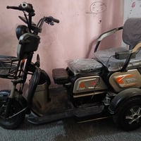 دراجة شحن • ٣ تايرات • لكبار السن