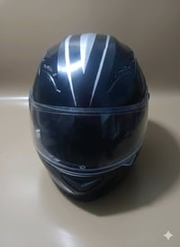 خوذة ماعدت تصليحها للبيع يستعمله وجيدة جدا 33 الف   العنوان بغداد حي ا...