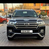 للبيع لاندكروز Gxr جديدةموديل 2017 فطيم اصلي باب اول رقم بغداد جديدمشر...