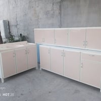 دولاب خشب • ٢م ارتفاع • نظيف بلا عيب