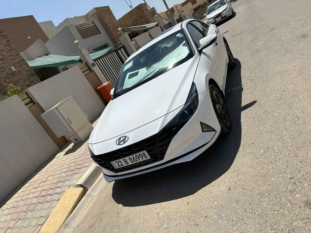 سلام عليكم النترا 2023 خليجي كوري  مواصفاتها فتحة سلايد وشاشة وكاميرا خلفية وحساسات خلفية محرك 16 دوش ماشية 37 الف كيلو رقم اربيل بأسمي ضررها صندوك خلفي مبدل بلادي الها يعني فقط قطعة وحدة وباقي السيارة على الفحص تاخذها واي نقوصات ما بيها السعر 155 $ 
ملاحظة : السيارة ليست تجميع صيني بل (كوري) اصلي مال شركة هيونداي العراق مناك ماخذها
مكاني كركوك 
***********
