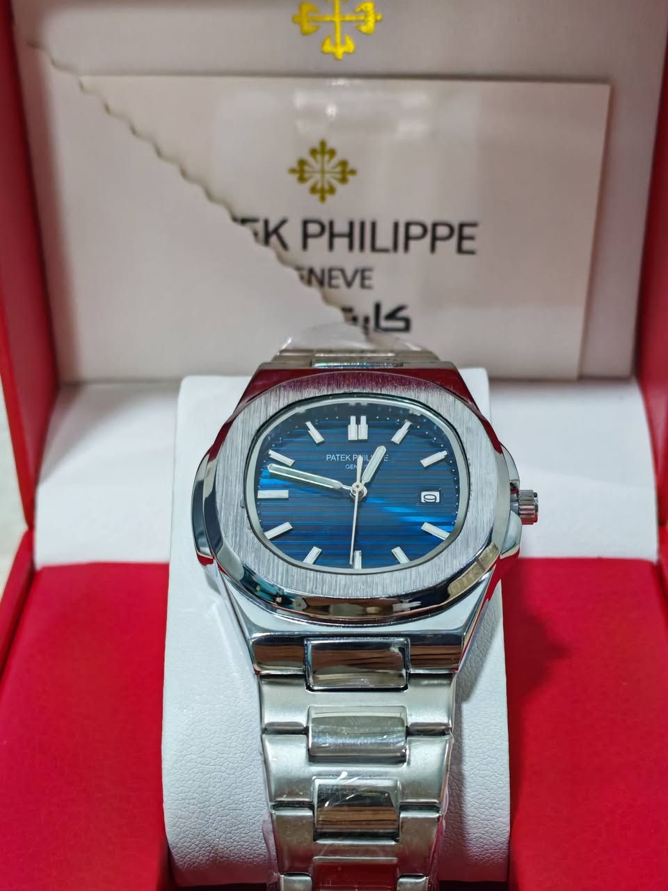 ساعة Patek Philippe أصلية للبيع
ساعة Patek Philippe جديدة ونظيفة جداً ✨
الساعة بعدها بالكيس والكارتونة الأصلية ومعها كارت الضمان.
📍 المكان: النجف
💰 السعر: 50 ألف دينار
للمهتمين مراسلة خاص


**إذا كنت صاحب هذا الإعلان وتريد حذفه لأي سبب، رجاءا أرسل رسالة إلى الدعم الفني**