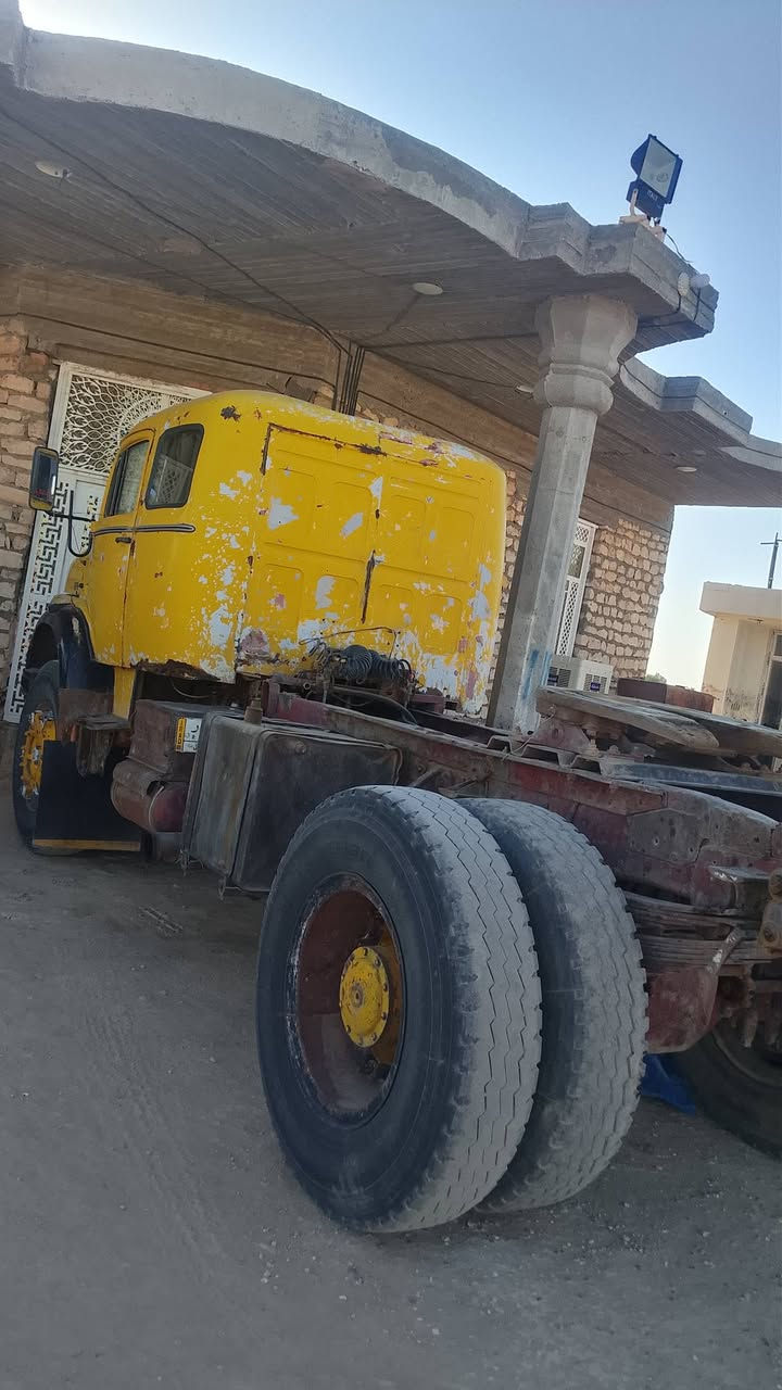 سلام عليكم قجمه البيع موديل 79 مكفوله كفاله عامه شراي ينتصل على هذا رقم ***********
