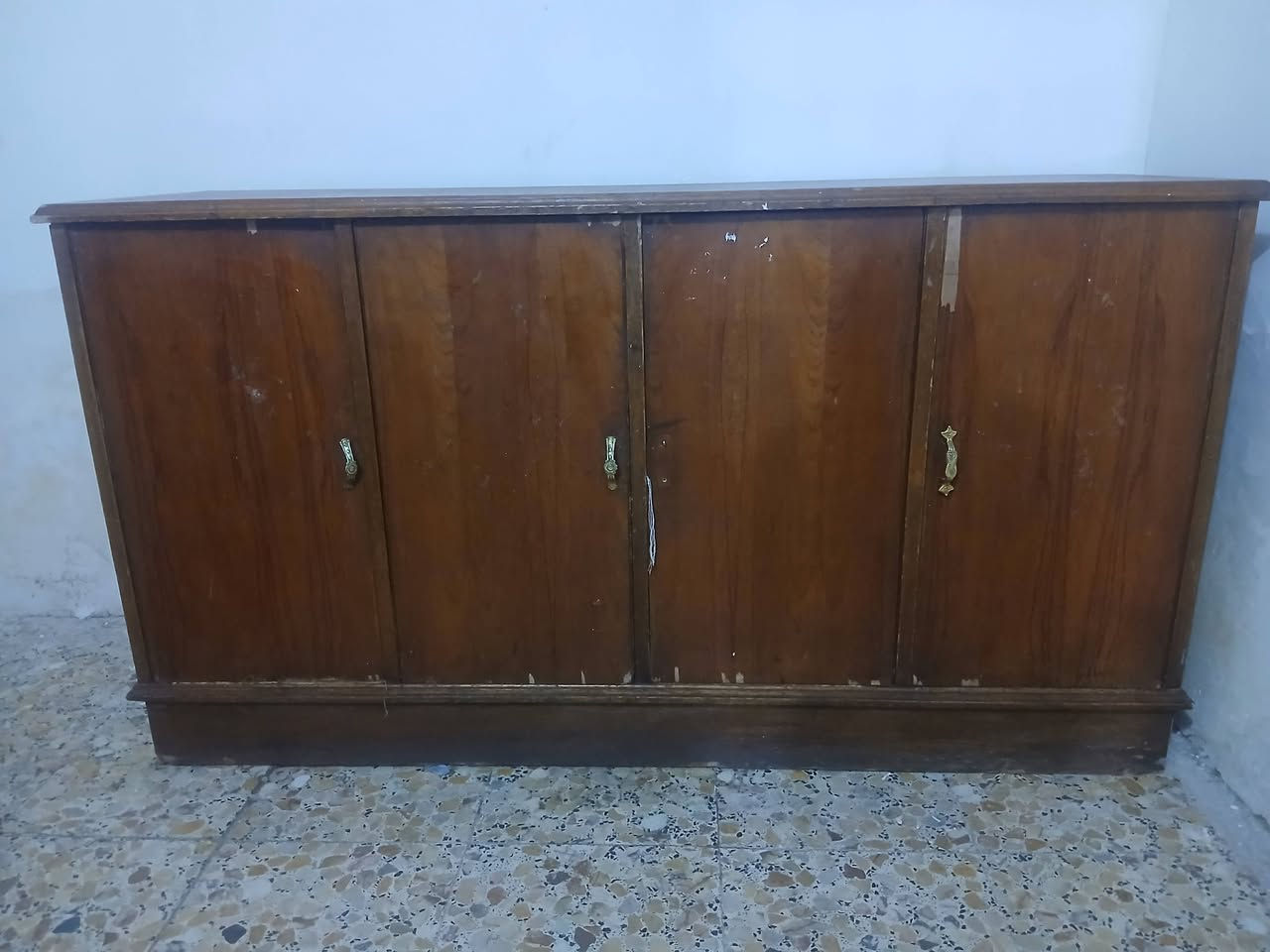 سلام عليكم بوفيه وزايه اللبيع سعر 60وبي مجال


**إذا كنت صاحب هذا الإعلان وتريد حذفه لأي سبب، رجاءا أرسل رسالة إلى الدعم الفني**