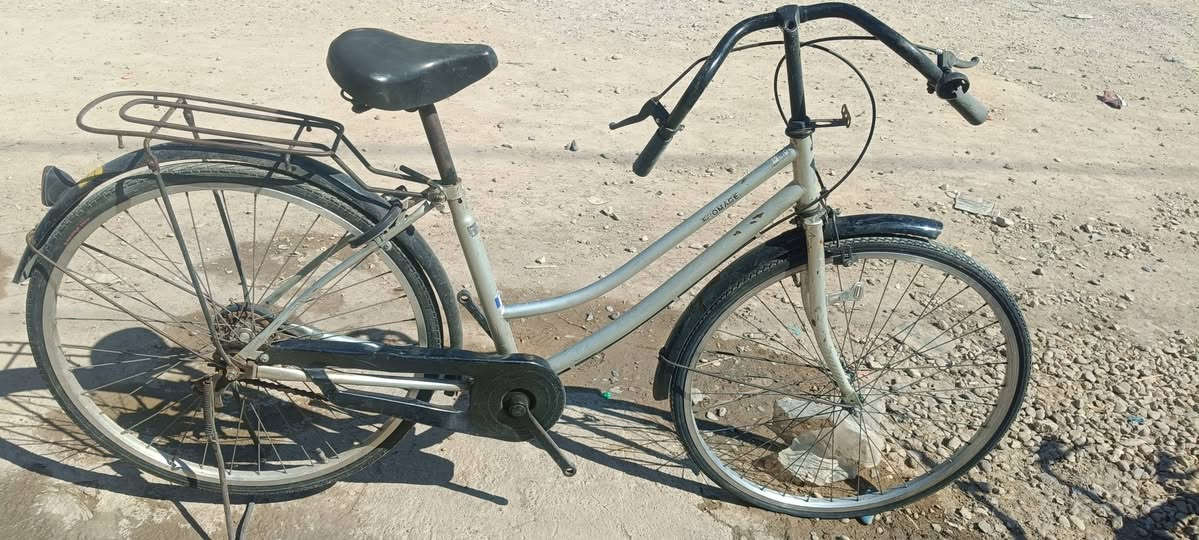 للبيع انواع باسكلات
سعر  80  الف  
***********
