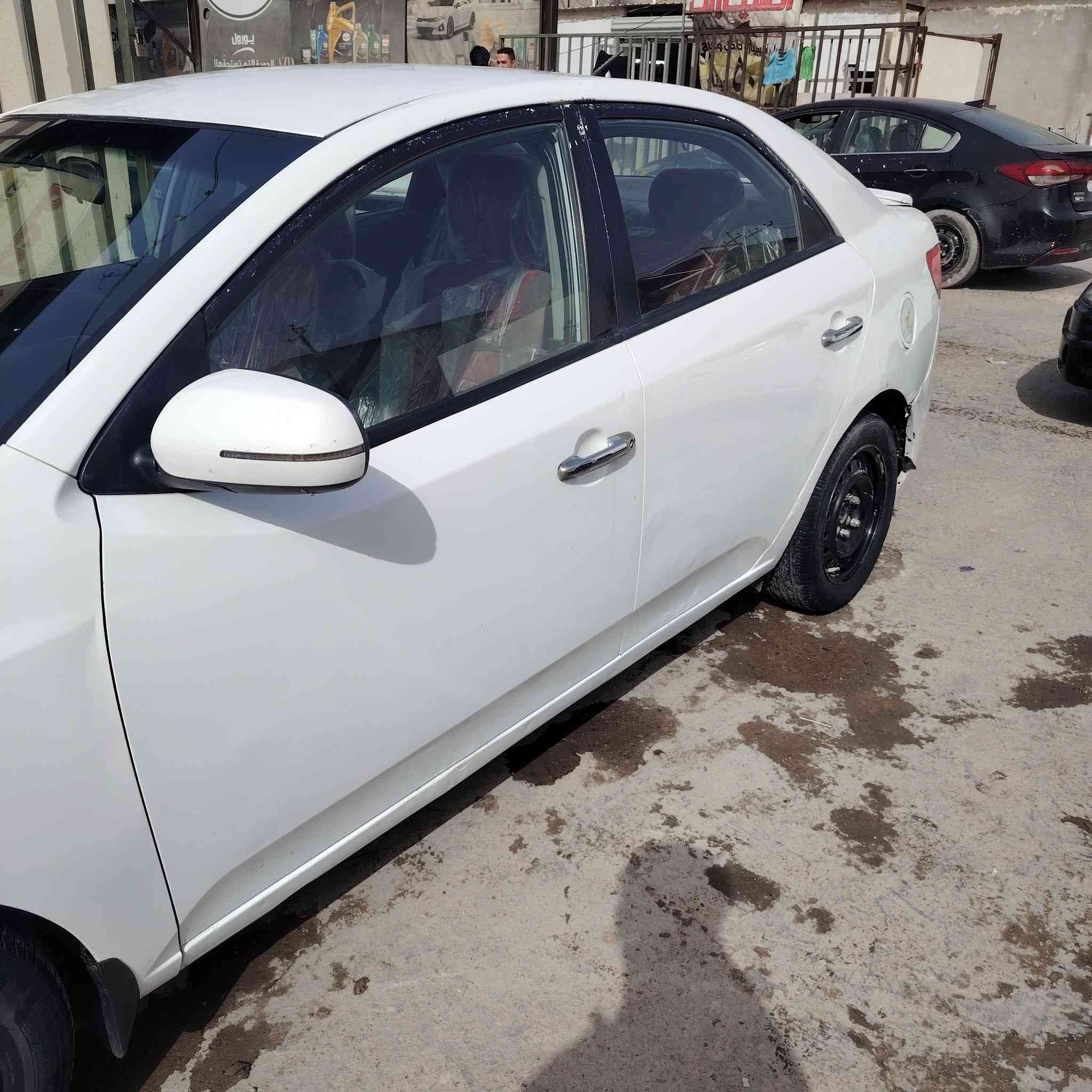 الوعود الكاذبه
كيا سيراتو وارد خليجي
موديل ١١ رقم شمالي أربيل
محرك ١٦٠٠ كير ٦ نمر
موصفات نص فول
حساس خلفي وخلفي
اشاير بل مري
شاشه تاب كامره خلفيه
بلوتوث حاكيه كشن كهربائي
دوشمه عامه تخم تاير ترايك وين ميعجبك
كهربائيات بجيس سياره مال جناي
بيه ٣ قطع صبق بدون دواخل شرط الفحص
يرادله ملاحظات بسيطه
سعر ٩٥ أوبيه مجال جادين فقط
أقره منشور الاخير اوالاتكلي شبيه مابيه
***********
