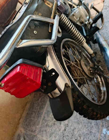 دراجة اربعه كير كلك مكينه نضيفه 
 
السعر 200 وبيهه مجال مكاني الحولي ميه 

رقمي ‏‪***********‬‏
