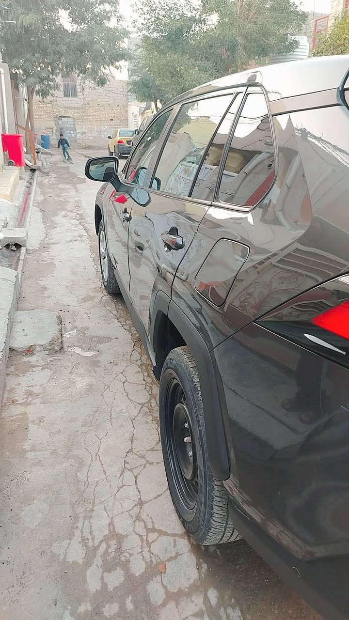 راف فور موديل ٢٣ فئة le رقم بغداد مشروع وطني بدون صبغ وبدون تبديل ماشية ١٩ ميل حادث امامي وصورها وصور الحادث مال امريكا والسونار مرفقة بالمنشور مكان السيارة ديالى بعقوبة علق اجاوبك بالمنشور تريد تفاصيل أكثر اتصل على هذا الرقم واني خادم ***********
اخوان اعتذر عن المراوس بيع فقط لان محتاج فلوس وسعر السيارة ١٨٥ ورقة قفل.
