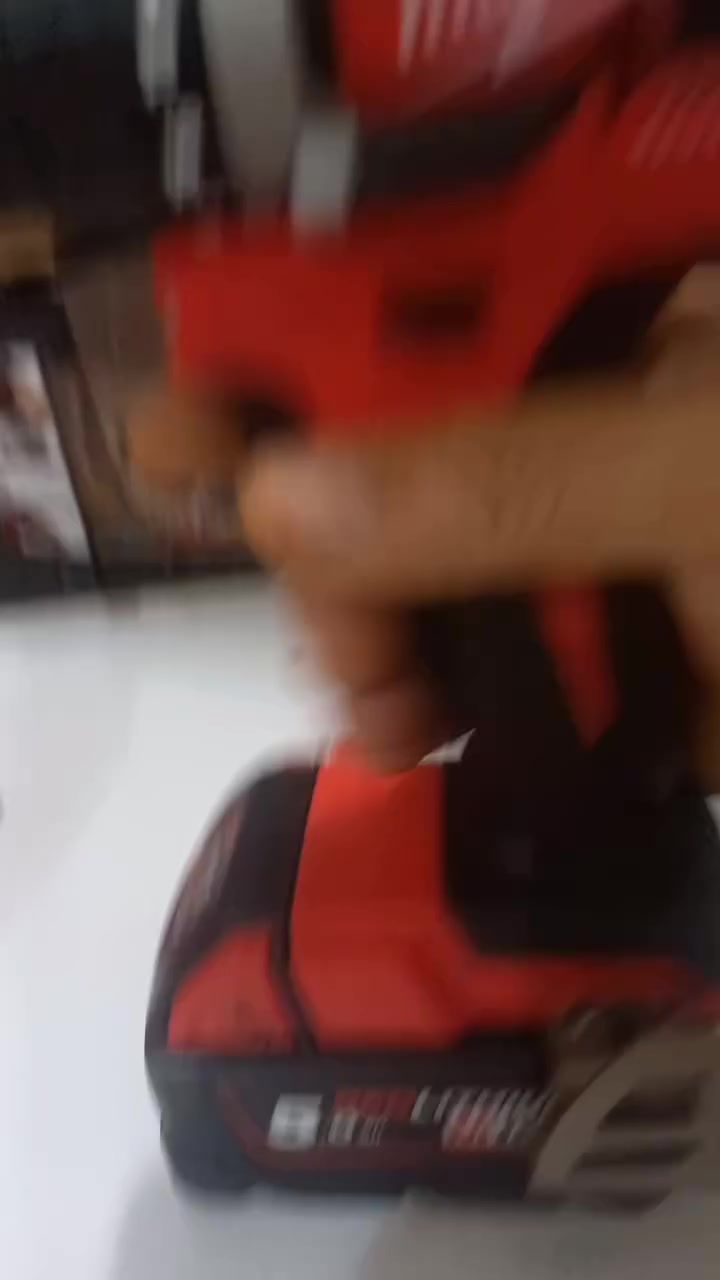 البيع جديد لوك  على خاص او واتساب. ***********
