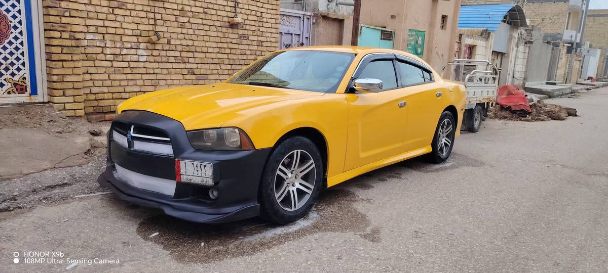 سلام عليكم جارجر موديل 2011 رقم ذي قار 
   مراوس مراوس فقط السياره جاهزه من كلشي مكينه وكير وحداديه وتخم تاير واكسل ويل خليحي السياره ما اذب عليه ربع جاهزه من كلشي مصفره هيئه وغرامات  مداور ثاني يوم
حادثه جاملغ وبنيد وبيه شويه تعمير بالفخذه بدون كص خاليه من العيب الشرعي 

 
السعر 140 وبيه مجال تفاصيل اكثر اتصل عله الرقم

*********** مكان ذي قار قلعه سكر
