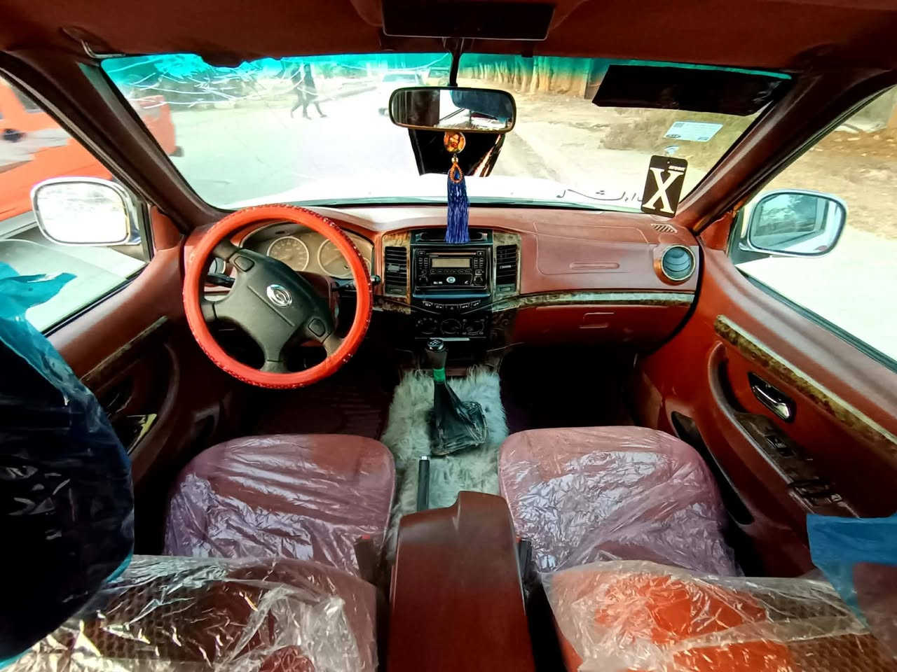 بيكم كنو 2012 السياره جديده كلش 
كفالة من الضربه والتبديل والصبغ  والخياس مكينه كير حداديه جديده تخم تاير جديد تبريد +تدفئه  كهربائيّة كله شغاله تحكم مري شغال ارضيه جلد كشنات شركه السياره جاهزه مابيه نقص برغي ترايك وين ما يعجبك رقم مثنئ سنويه مجدده 2028 مشروع وطني هزه وفحص جديد باسمي  السياره مال جناي السعر 45 وبيه مجال ***********
