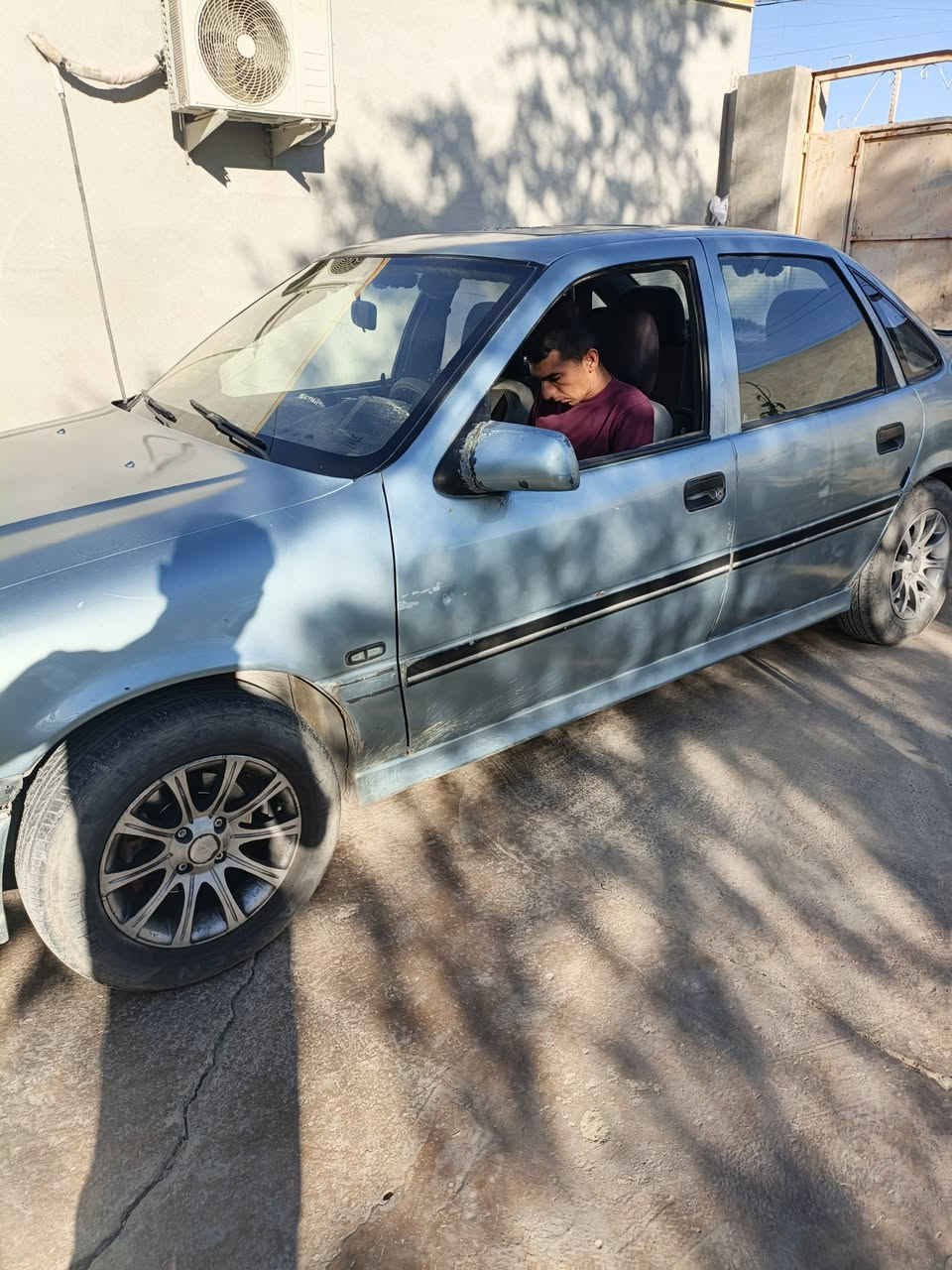 سلام عليكم اوبل فكتر لبيع كربون بنزين موجود راقم نينوى سنويه مجدادا لحد 2028 سيارة كلش نضيف الكير شرط محرك بدات صرف سعر 37 وبي مجال ادا تريد وكاله وادا تريد تحويل )(رقم الهاتف العنوان تلعفر أقرب مكان معرض طيبه ***********
