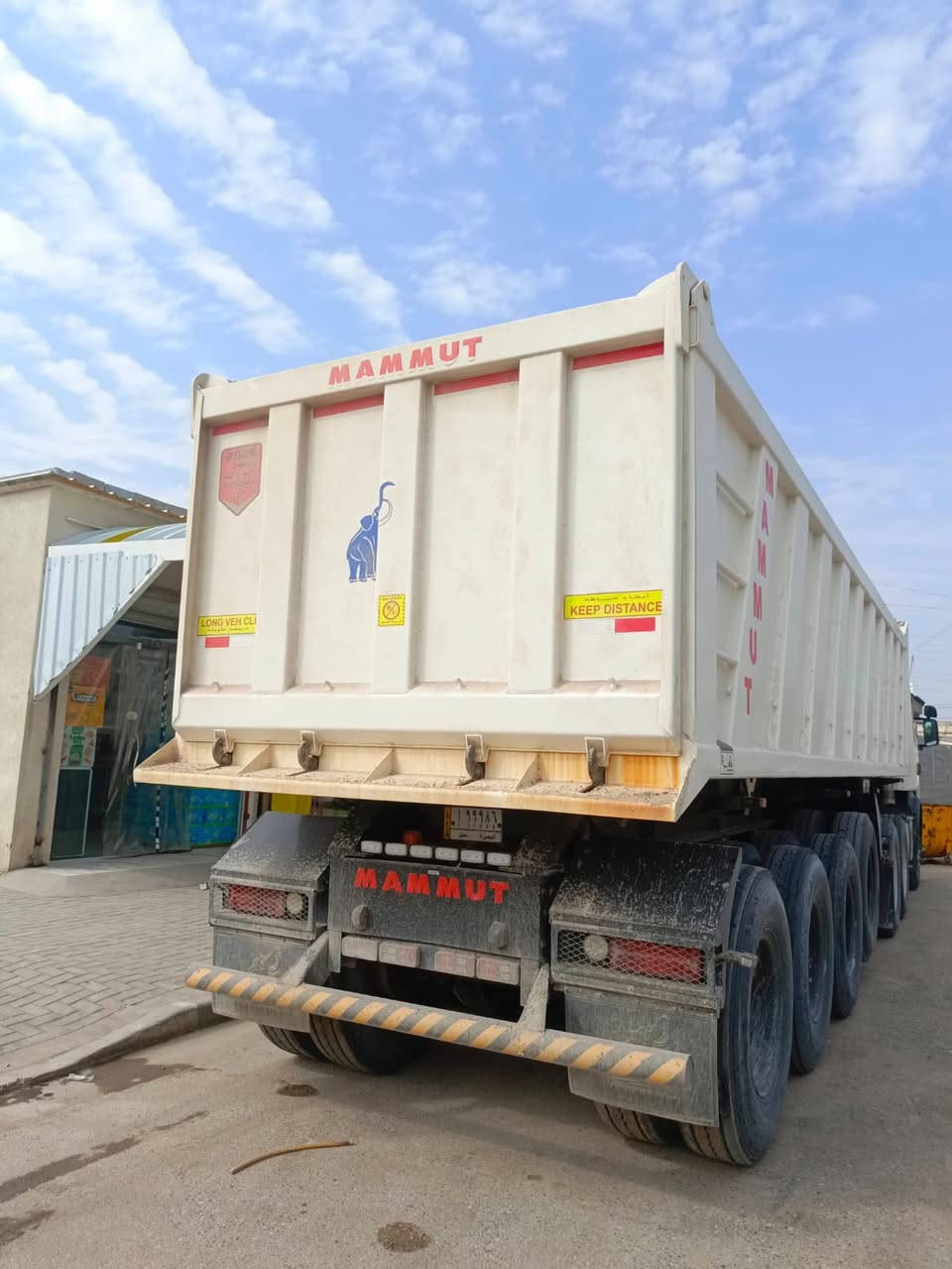 للبيع عربانه عمل الفلوجة ابو رائد موديل 2025 أربع دناكير تايرات ياباني برجستون 82  فوك نص عمر الاستفسار اتصل على رقم ***********
