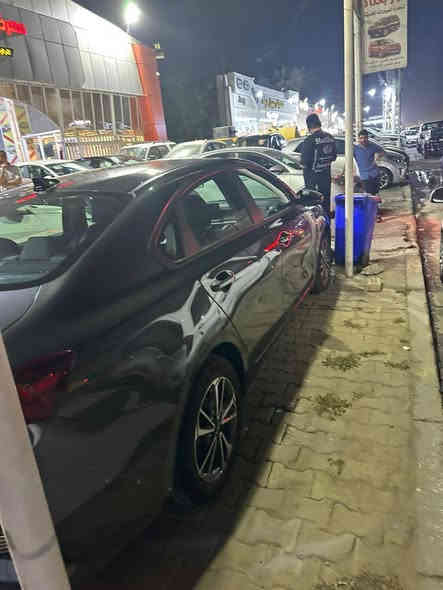 السلام عليكم فورتي مديل 24 دخول جديد رقم بغداد ماشيه 9 الف
ويل كروم

رادار جانبي 

فول تحكم ستيرن 

شاشه ابل كاربلي 

مكينه 2000 دوش 

سياره بحاله الوكاله جديده حره مداور ثاني يوم 

حدثها جاملغ وحافه بنيد بدون دواخل ايرباك برده فقط

***********

***********
سعر 160 وبيها مجال
