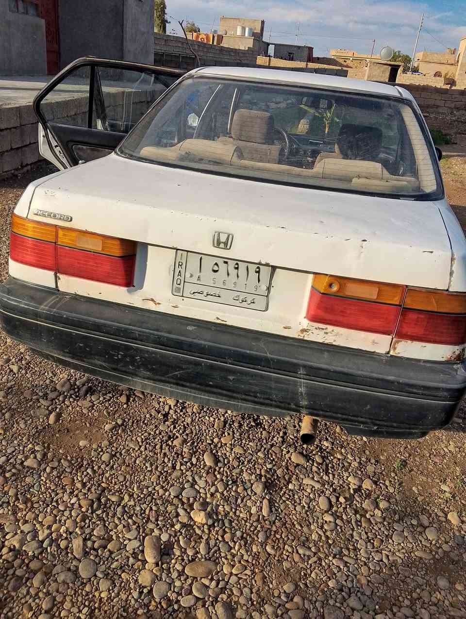 هوندا اكورد موديل 91 رقم كركوك الماني سنويه لل27 السعر 30وبيه مجال واذا مراوس بعد أحسن ***********
