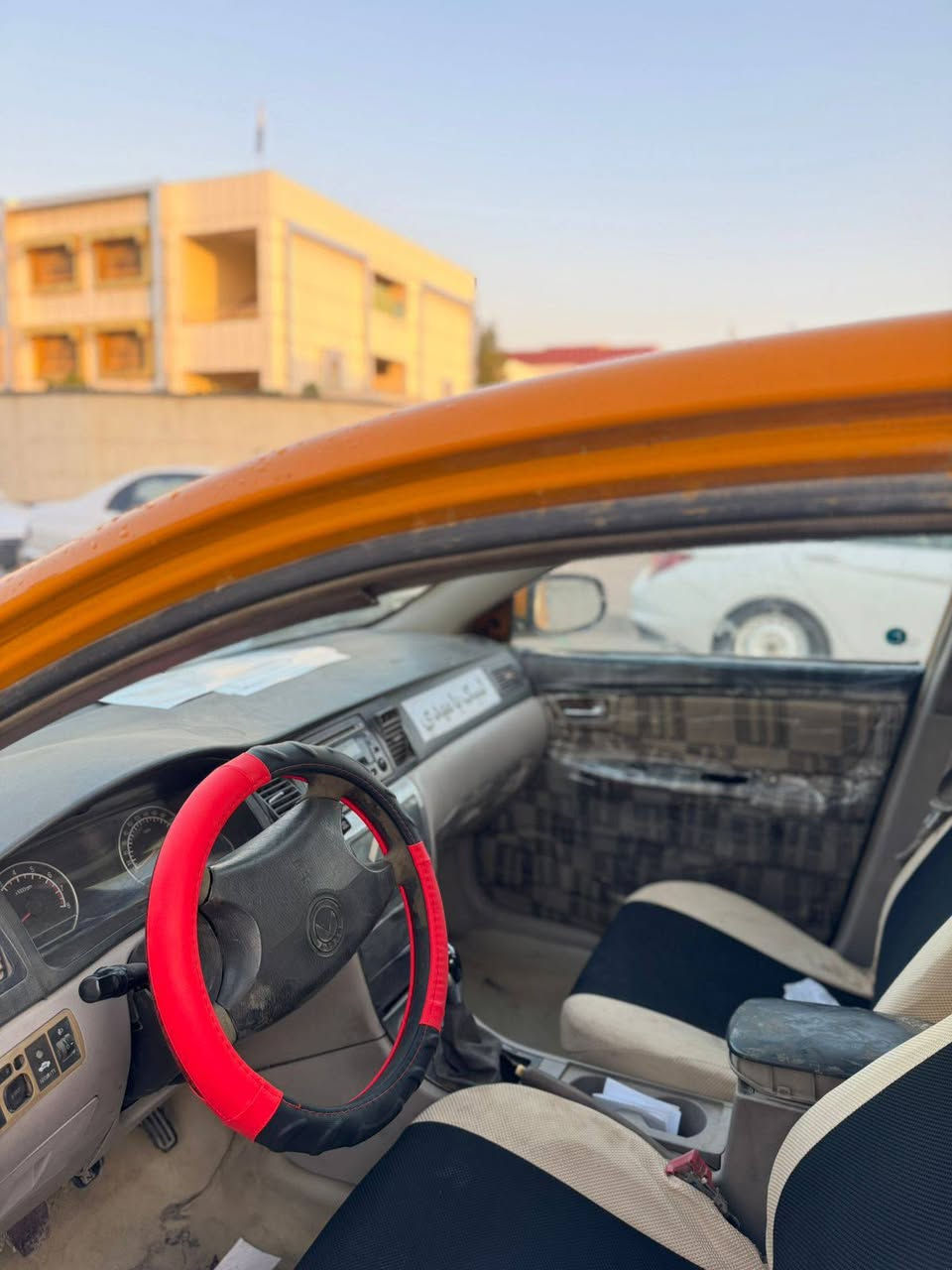 جيلي موبل
موديل 2013 مكينة وكير وحدادية وتايرات كله جديد مكفوله من الضربة مصبوغة للجماليه
بيع او مراوس

السعر 38
***********
