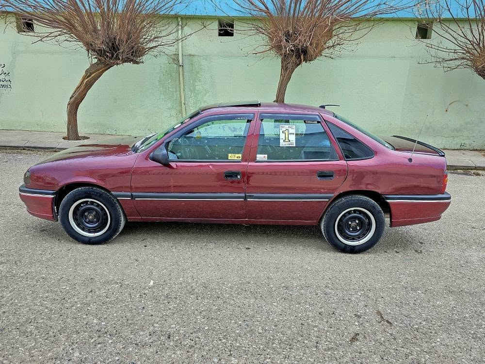 ژ.م.***********=***********چمچماڵ
ئۆپڵ ڤیکترا مۆدێل ۹۱ مەکینە ۱٨ گێڕعادی
گێڕو مەکینە بەشەرت بێ لێدراوی بێ دەعم
سنوی تا  ۲۰۲٨ تازەیە مەرجی تونوتۆڵی تازەیە
کۆبونی بەنزینی کرکوکی هەیە دفتربنزین
سقف سڵایت کارەبایی قفڵ مرکزی
چوارتایەی لۆک تاقم دواوپێش بەشەرت شمشمل, السليمانية
