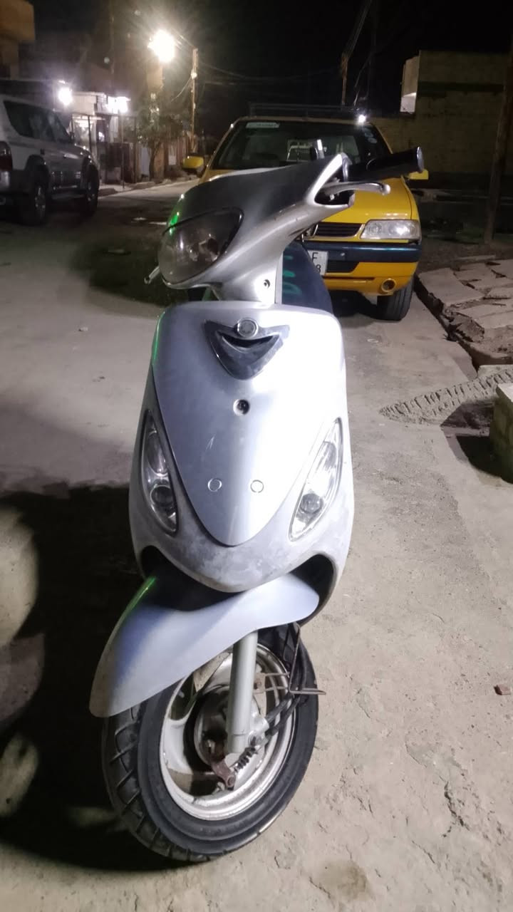 ماكس منغولي
رمبه رمبه رمبه صار شهرين ونص 
ع وضعها مثل ما طلعتها من لمعرض 
فقط مبدل الاسبايدر مالها والاصلي مالها موجود كلشي مابي بس اني شاد هاذا للجماليه  وملاحها بعد احلى من الصور 
مكينه مامفتوحه جيب وياك ألف فيتر مو واحد لا تبخير ولا اي شي كلجات جديده بريكات جديده وضع لمعرض كلشي مامبدل بيها 
سعرها/800 قفل قفل لا تعاملني ولا اعاملك 
***********
