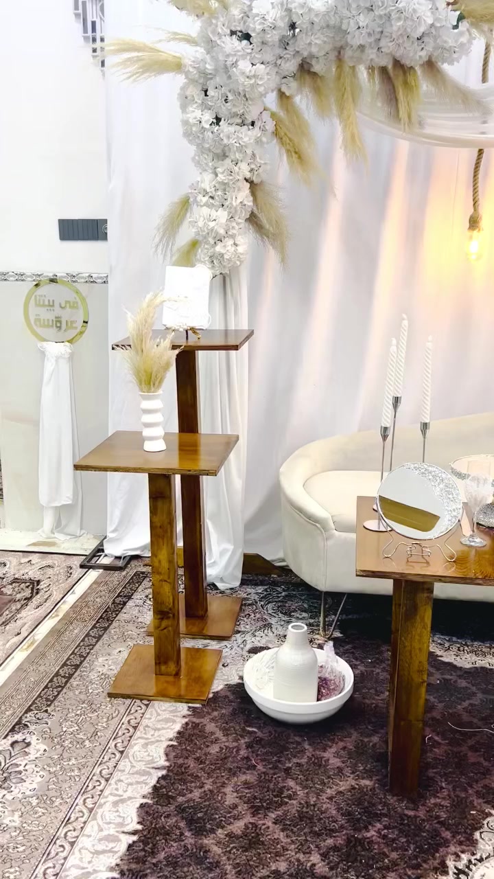 السلام عليكم كوشه بوهيمي كاملة للبيع
الشراي صدك يراسلني خاص
ستاند خشب 
طبله وسطية
 ٢ طبلات جانبية 
طبله ذهب جانبية
قماش 
٣ كلوبات بوهيمي 
ورد 
شازلون
———-
كلاصات عصير عدد٢
مرايا
صينيه بياضات 
صينيه حلقات 
شمعدان عدد ٣ 
منيكان ذهب 
ماعون كيك و شوكات 
قران
مبخرة


**إذا كنت صاحب هذا الإعلان وتريد حذفه لأي سبب، رجاءا أرسل رسالة إلى الدعم الفني**