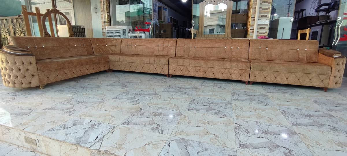 اي ديوان موجود بالصوره سعره 225 نهايته ملاحظه كلهم فصال اكو بيهم 9 امتار اكو بيهم 8 امتار اكو بهم 6 امتار ديوانات مستعمله بس اخو الجديد نظافه 90%%
معرض ومعمل سند للبيع وشراء الاثاث المنزلي جديد ومستعمل داقوق سايدين العشاير قرب صيدليه النعيم دكتور خليل يوجد لدنيا تفصال قنفات وديوان حسب الطلب وباحدث الموديلات الاستفسار ***********@***********
