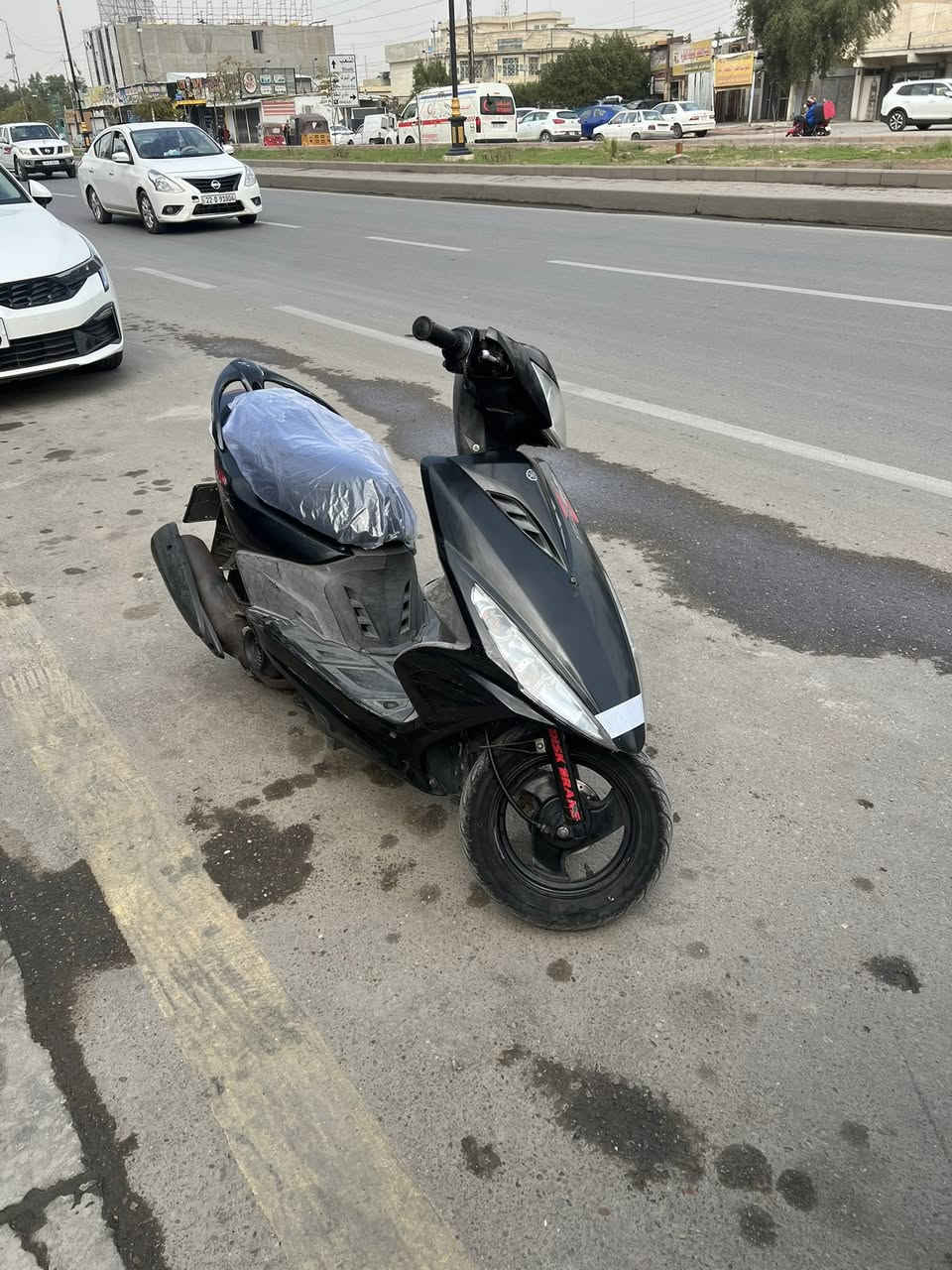 السلام عليكم ماكس للبيع
دراجة ماكس مال رمبة جديدة وبلادية وبدون نقص وبرغي تجاري ما بيها 
للبيع سعر ٨٠٠ وبيها مجال 

مكاني حي اور 
***********
