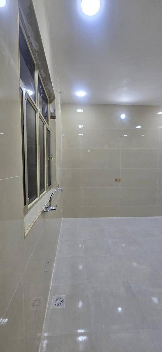 دار البــــــــيـــــع ألمـــــســـــاحـــــه 200 متر منطقة نهاوند الثالثه قريب عل مدارس بناء حديث 2025 مسلح كونكريت خدمات كامله  جاهز السكن الستفسار تصال بصاحب العقار ***********
