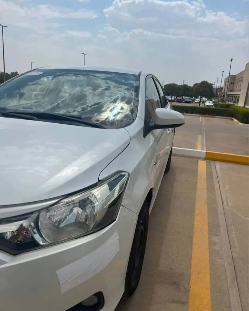 یارس مۆدێل ٢٠١٧ سپی سەدەفی ناو زەرد خەلیجی سفری شەریکەی جیھان مەکینە ١.٣ دەبڵ دیجیتاڵ سەنەوی نوێیە تا ٢٠٣٠ وە ھەزەشی نوێیە ئایپاد و کامێرایە وە سیستەمی دژە خلیسکە یکۆیە
ژمارە مۆبایل *********** وەتساپیشی لەسەرە أربيل, العراق
