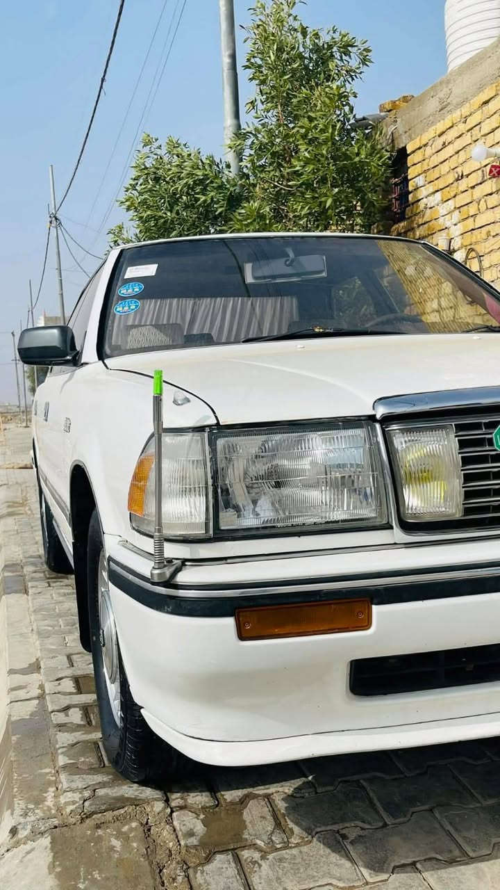 هرتوب جريه موديل 90سياره احله من صور مكينه ونجي كشن كهرباي بيها ضربه جاملغ خلفي يمنه بدون داخل تحويل مباشر سنويه جديده بيع مراوس حسب القناعه واسط مركز المدينه داخل كارتون ***********
