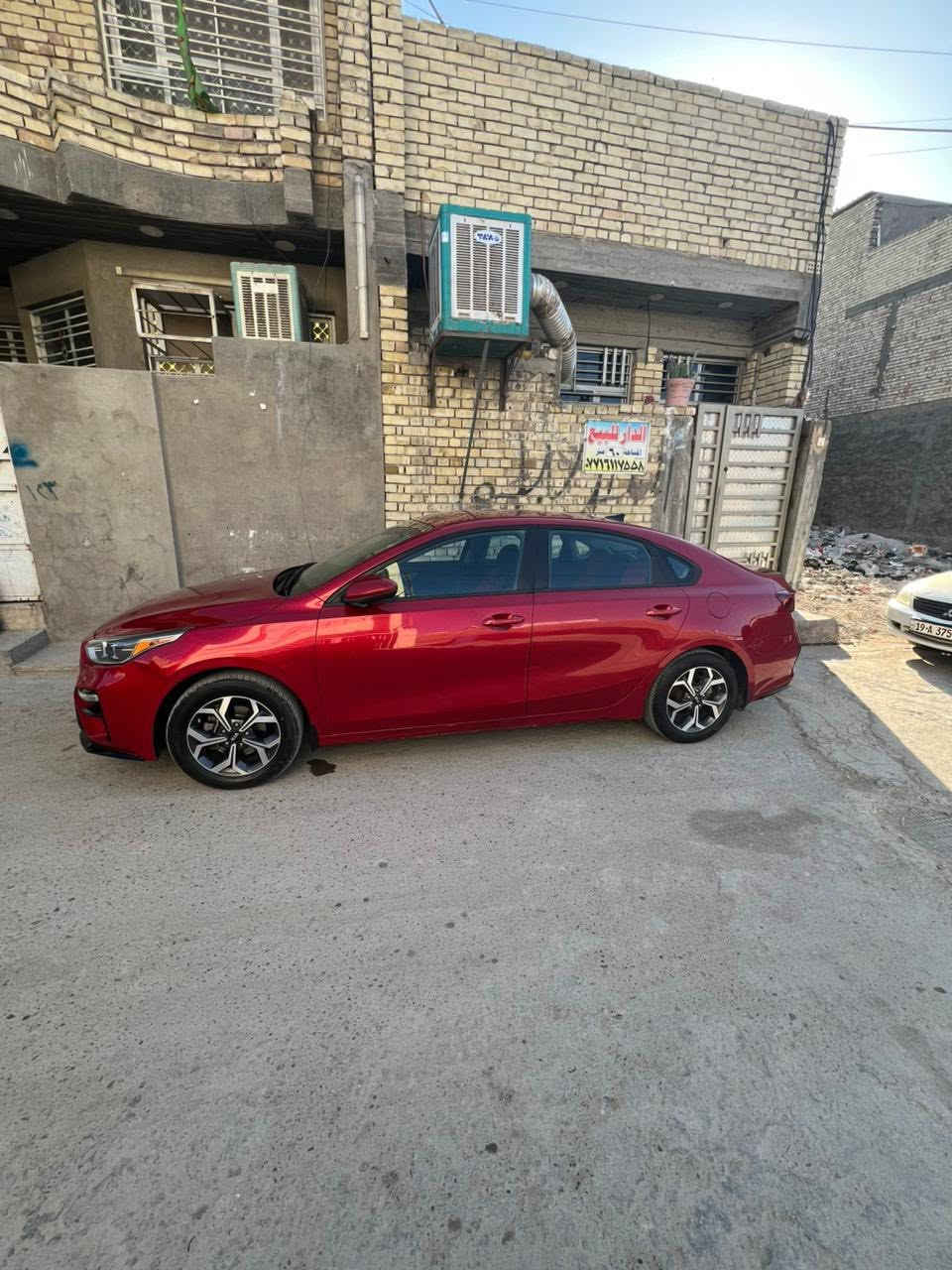 فورتي موديل 19 نص فول
رقم بغداد هزه ورقم وسنويه كله جديد 
تخم تايرت جدد 
ماشيه 100الف
صدر جديد 
محرك 2000
شاشه تدعم كاربلي 
حادثه امريكه داعميه 
بلعراق بيها جاملغات ثنين الماميه
مكان بغداد
سعر 130 
***********
