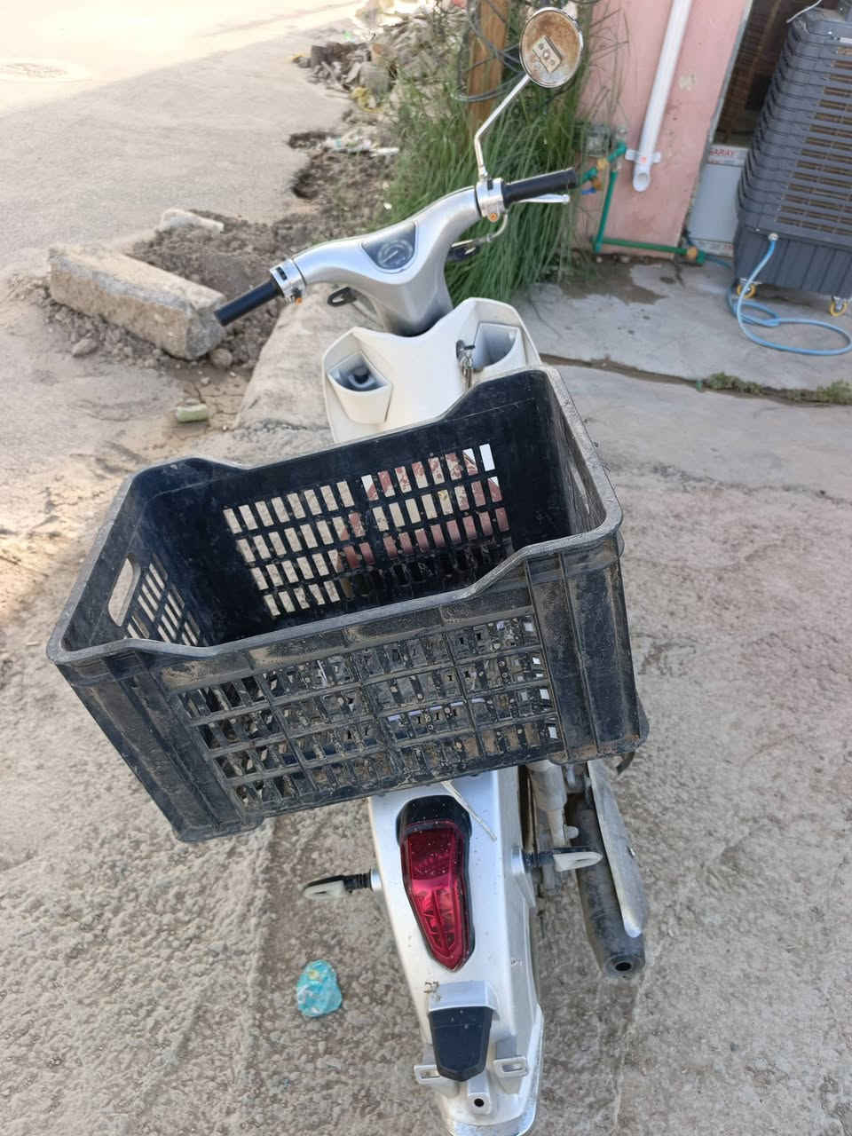 ديلم ياباني موديل ٢١ . كاملة بدون نقص. بعقوبة التحرير. السعر مليون و ١٥٠ ألف. وبيها مجال ‏‪***********‬‏
