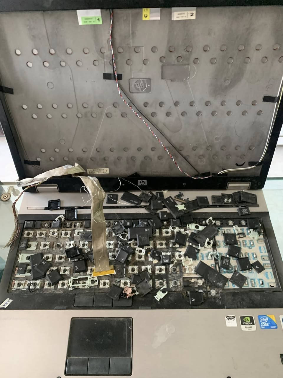 السلام عليكم ورحمة الله وبركاته 
لابتوب قطعتين 
لأنوف متروك جان شغل
وال أج بي عطلان 
أبيعها على وضعهم  السعر 50 الف 
العنوان بغداد 
تواصل خاص


**إذا كنت صاحب هذا الإعلان وتريد حذفه لأي سبب، رجاءا أرسل رسالة إلى الدعم الفني**