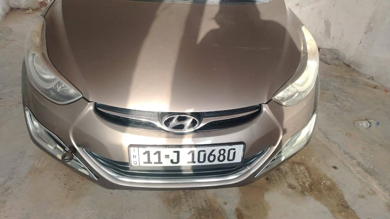 سلام عليكم  / النتره للبيع مضلع ١٢ خليجي محرك 1800 بسمي تحويل ثاني يوم السعر  118 وبيه مجال حك الجيه مكاني رمادي ***********
